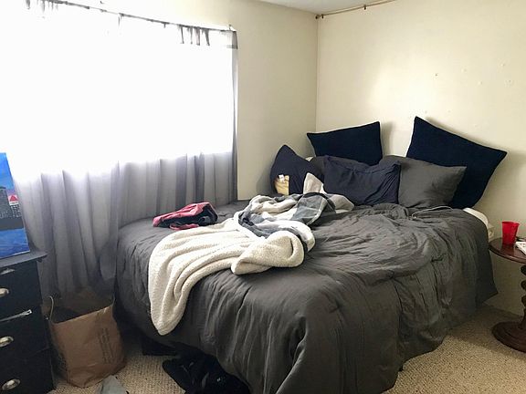 2nd image of 390 Dorchester St #5