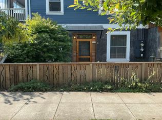 3055 NE Flanders St #B, Portland, OR 97232