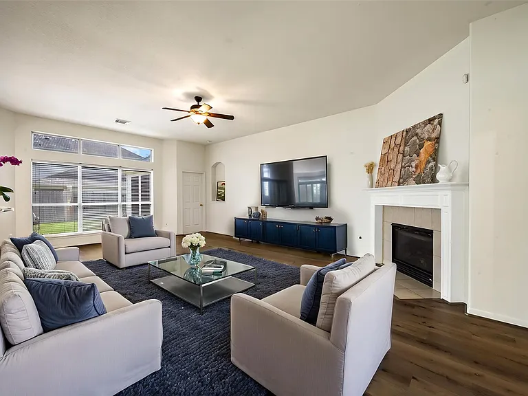 2123 Winter Dale Ct — Photo 3