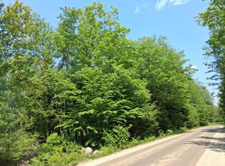 30 Corner N S McAllister Rd, Oxford, ME 04270