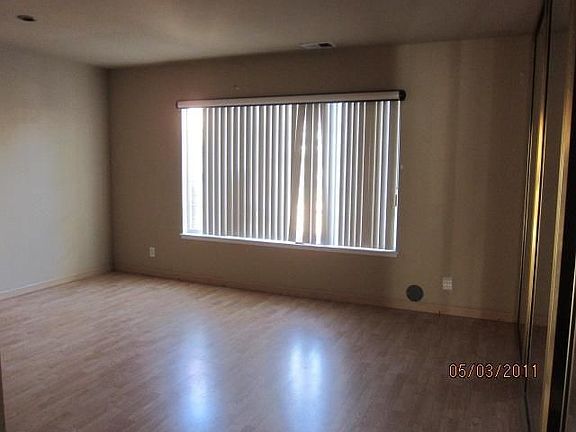 5th image of 5273 Edenvale Ave