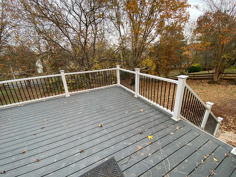 10523 Cedar Creek Dr — Photo 29