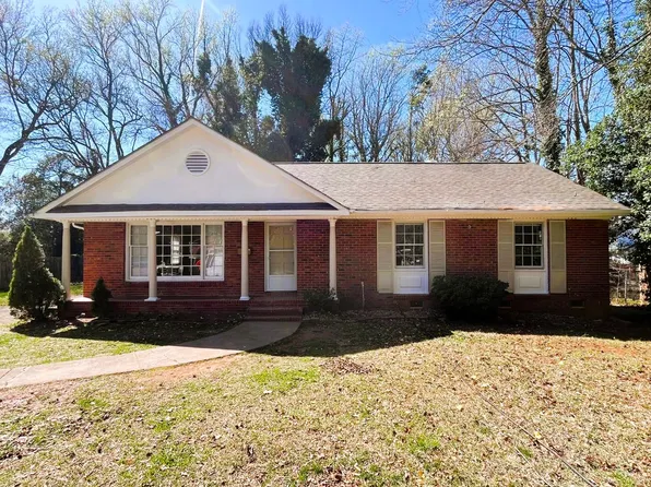 5816 Haddington Dr, Charlotte, NC 28215