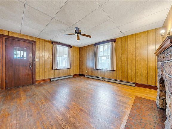 4th image of 3216 Greenland Ave NW