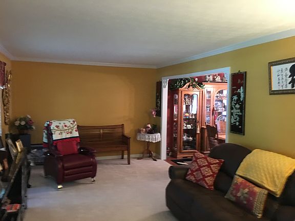 4th image of 3366 Wellesley Poin NW