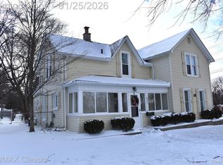 431 W Washington St, Milford, MI 48381
