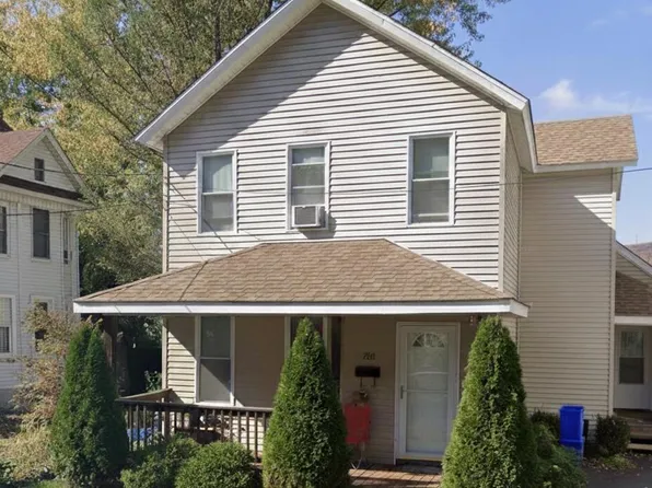 208 Sanderson Ave, Olyphant, PA 18447