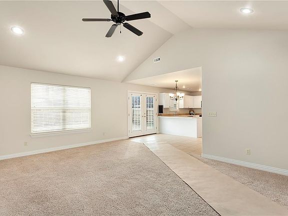 2nd image of 32 N Usa Dr