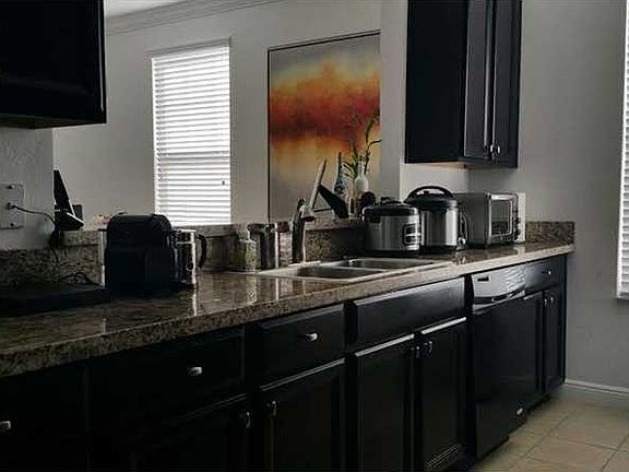 4th image of 11838 Sw 26 Street
