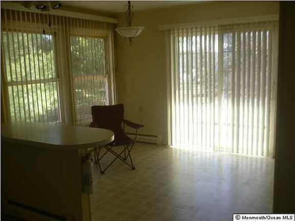 4th image of 1929 Hovsons Blvd