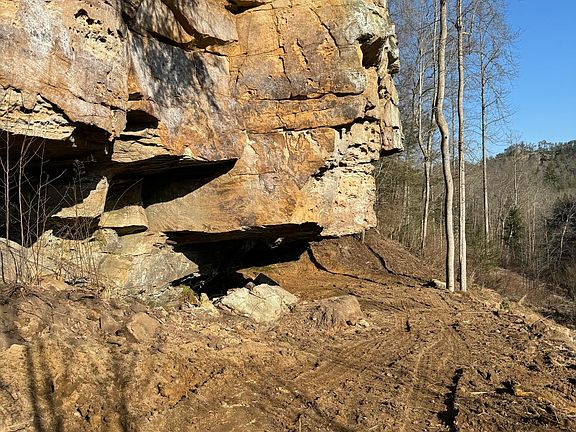2nd image of 299 Gold Mine Rd