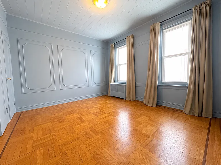 47 McGuinness Blvd #2F — Photo 2