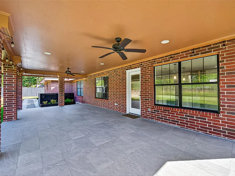 11507 Oak Valley Dr — Photo 43