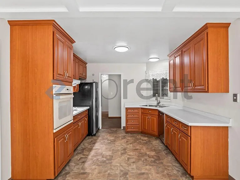 2923 Birmingham Dr — Photo 11
