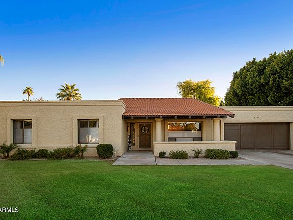 2nd image of 2241 W MONTEREY Avenue