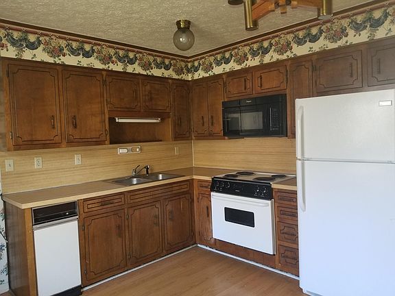 2nd image of 136 Berman Dr