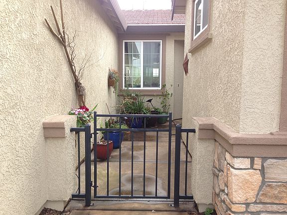 2nd image of 4644 Aberdeen Ct