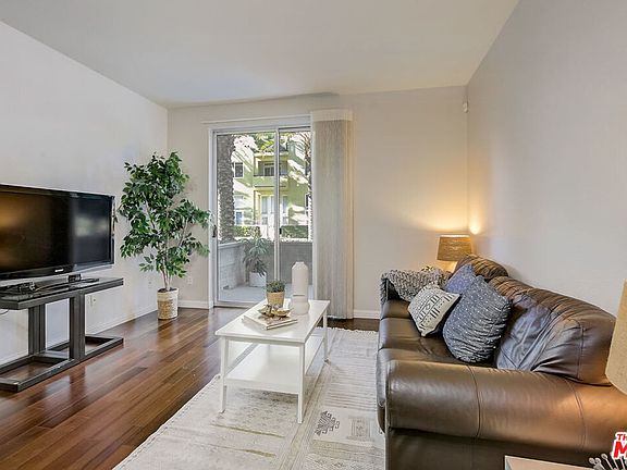 2nd image of 6400 Crescent Park E APT 120