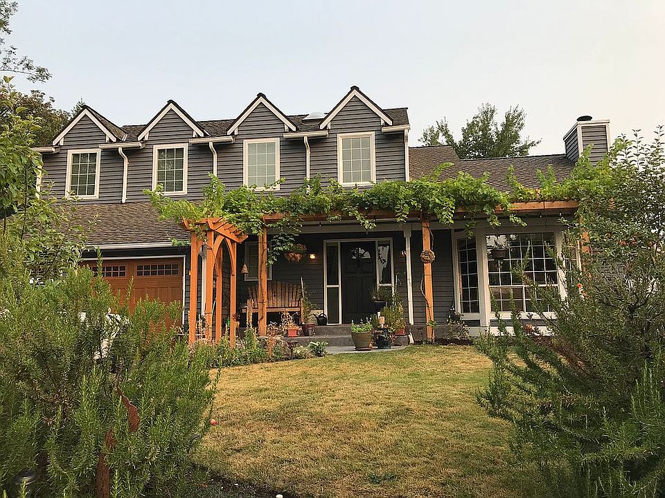 1st image of 4523 191st Ave SE
