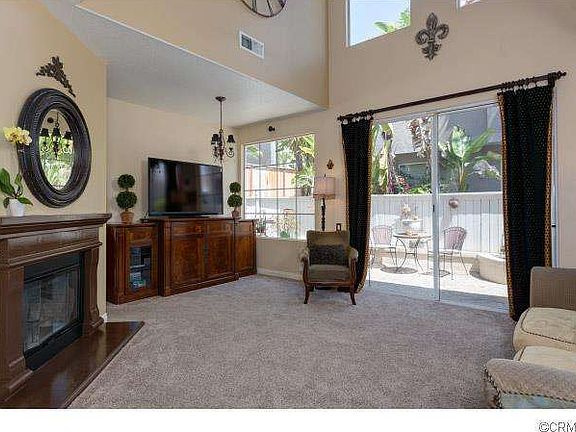 5th image of 47 Hawaii Dr