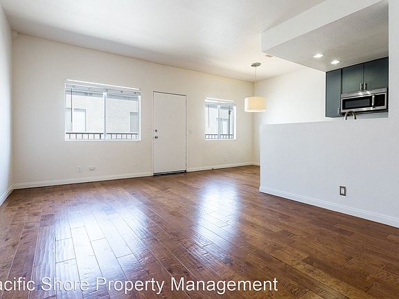 3rd image of 2242 Las Colinas Ave APT 202