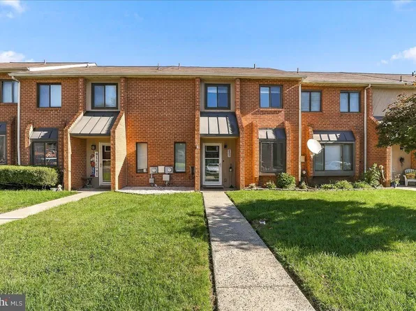 235 Towyn Ct, Exton, PA 19341