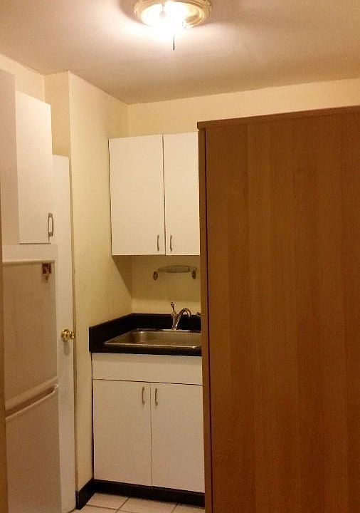 1st image of 1427 York Ave APT 1A