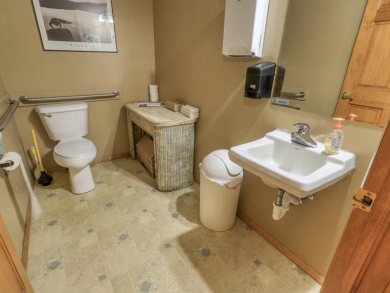 450 Lewis St #C8C-3C — Photo 19