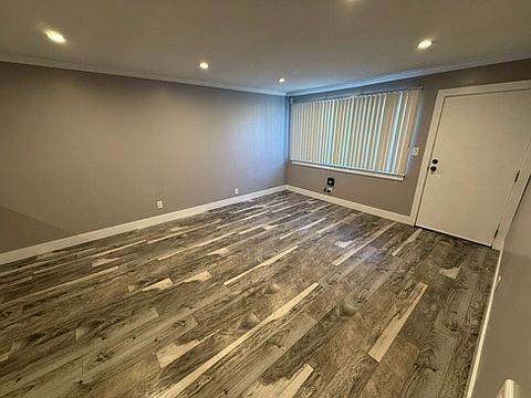 2nd image of 217 Santa Clara Ave Suite 404