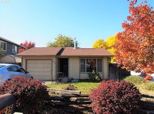 635 Sherman Dr, The Dalles, OR 97058