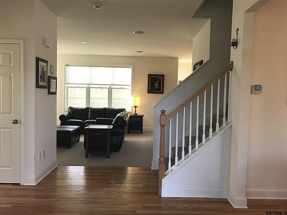 3rd image of 47 Chester Dr