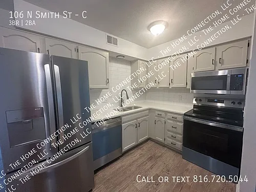 106 N Smith St Photo 1