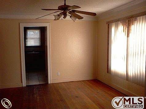 DINING ROOM W/HARDWOOD FLOORS
