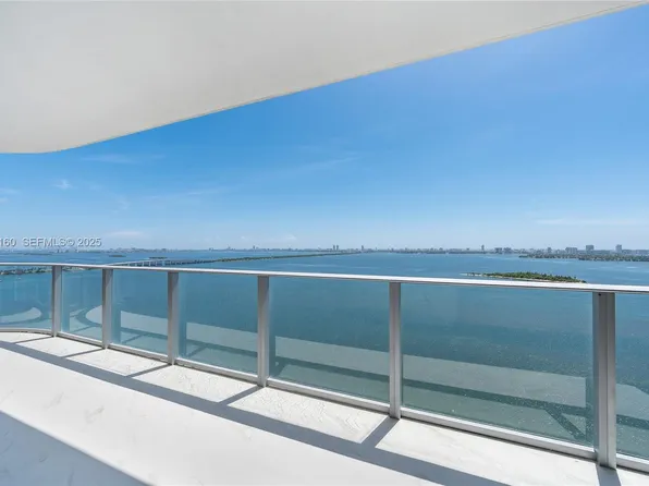 700 NE 24th St #2301, Miami, FL 33137