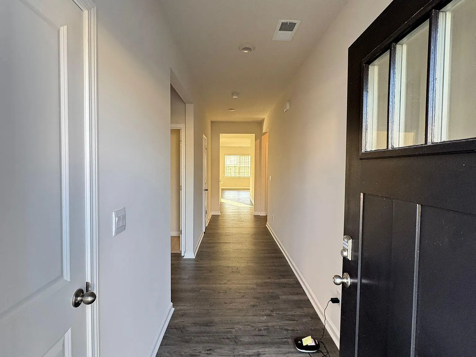 4 bed, 1764 sqft, $1,995 — Photo 4