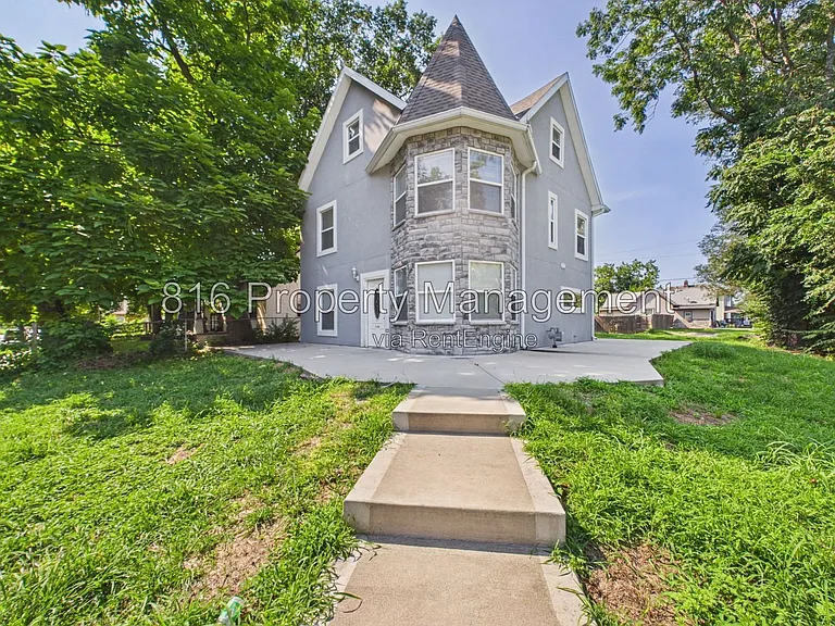 1256 Pennsylvania Ave — Photo 33