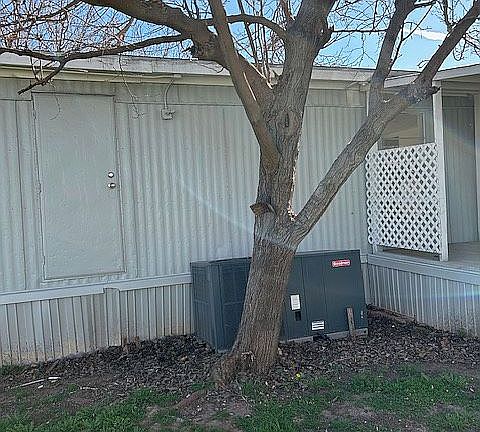4th image of 225 Arnold Blvd Trailer 71