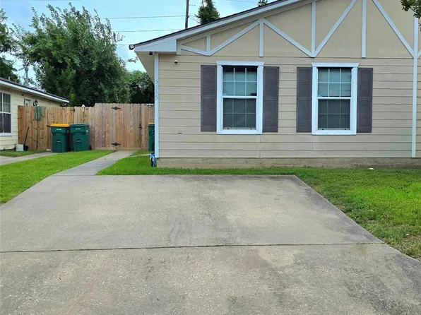 5335 Cherie Crest Ct, Houston, TX 77088