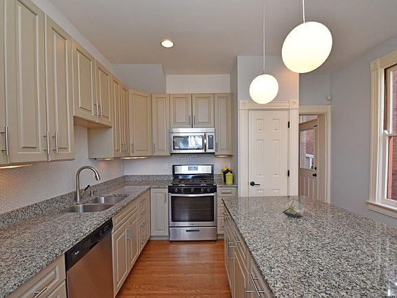Kitchen with Island