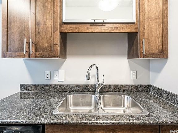5th image of 115 Acadia Dr #1