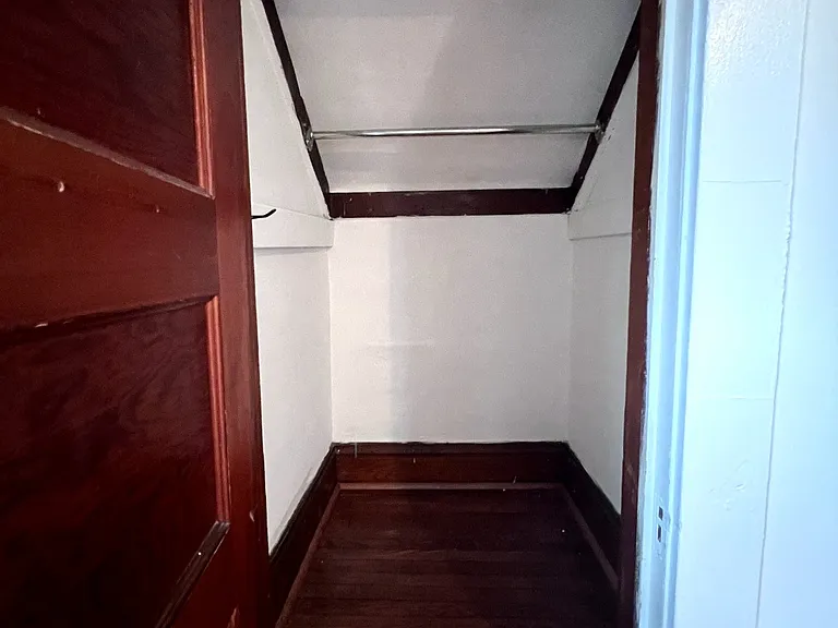 6113 Arbor St — Photo 23