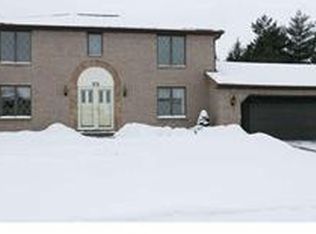 22 Freedom Dr, Buffalo, NY 14224