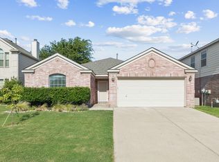 9917 Chadbourne Rd, Fort Worth, TX 76244
