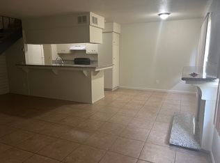 2812 Norcade Cir APT 4, Sacramento, CA 95826