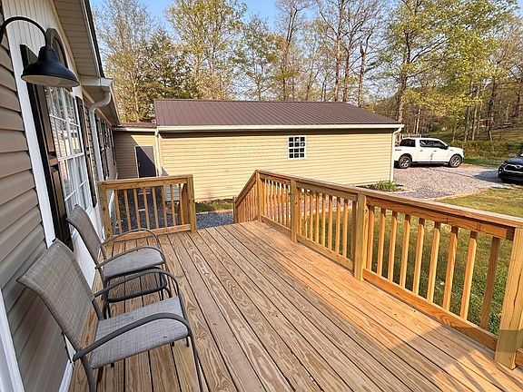4th image of 133 Nightwind Dr