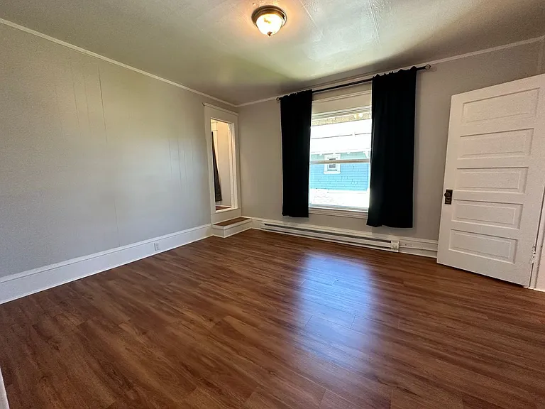 2421 Rucker- 4 Unit — Photo 6
