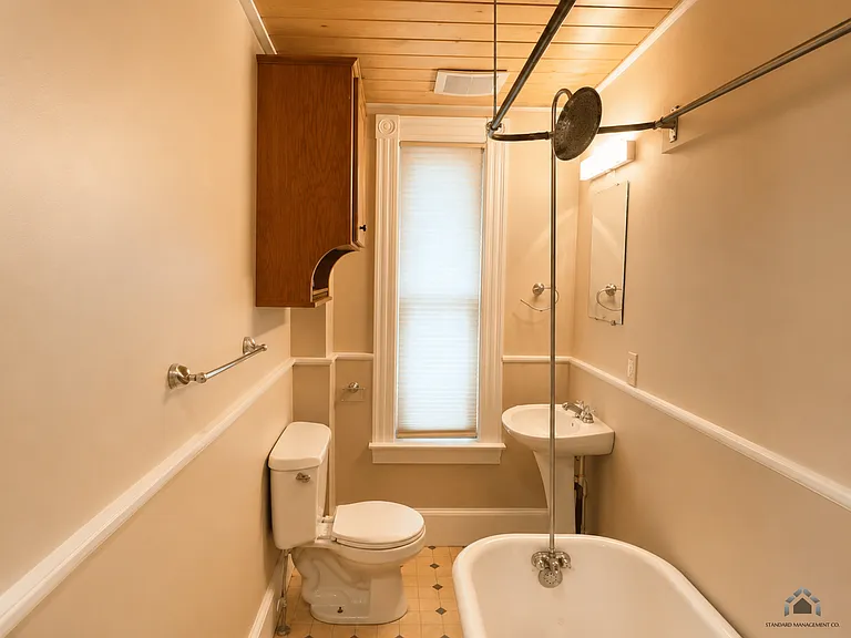 7 Hazelwood Ave — Photo 8