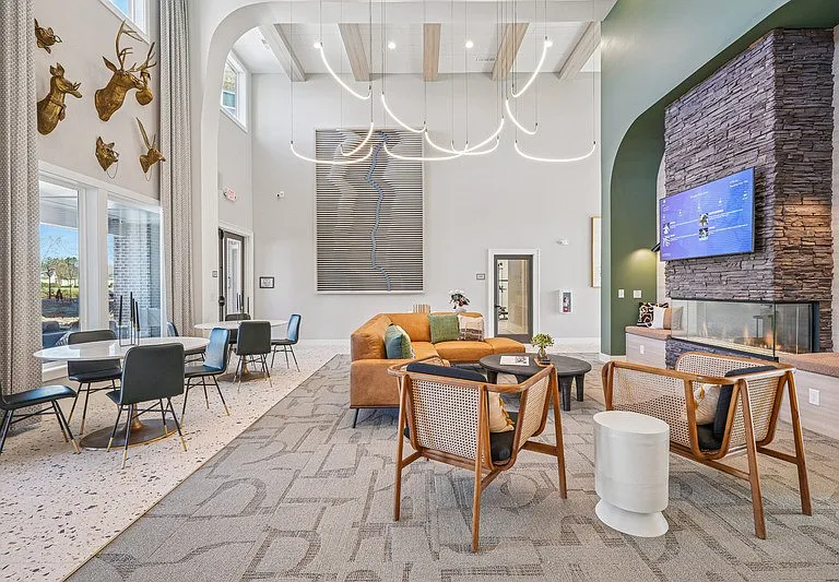 Elevate Riverview — Photo 20