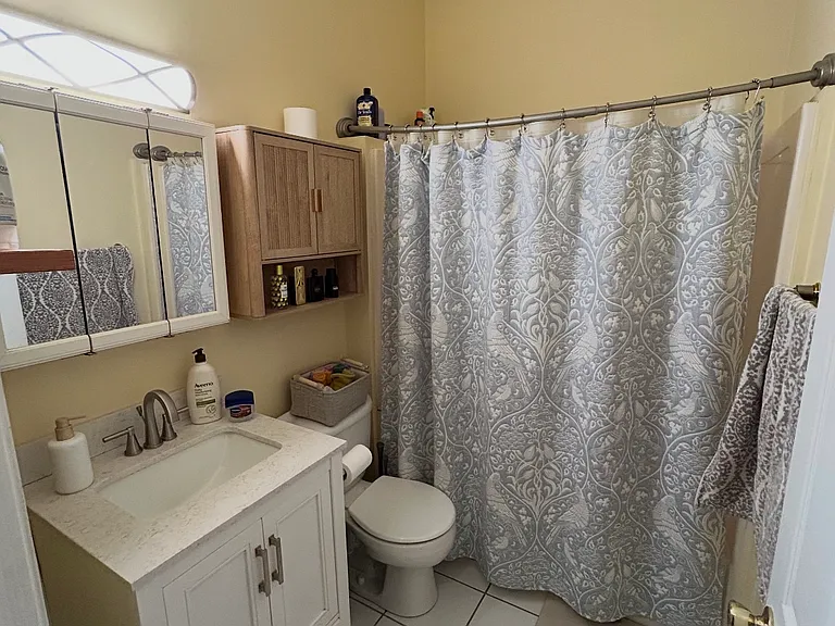3928 Manor St — Photo 10