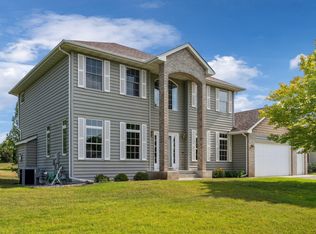 22380 Marie Ave, Rogers, MN 55374